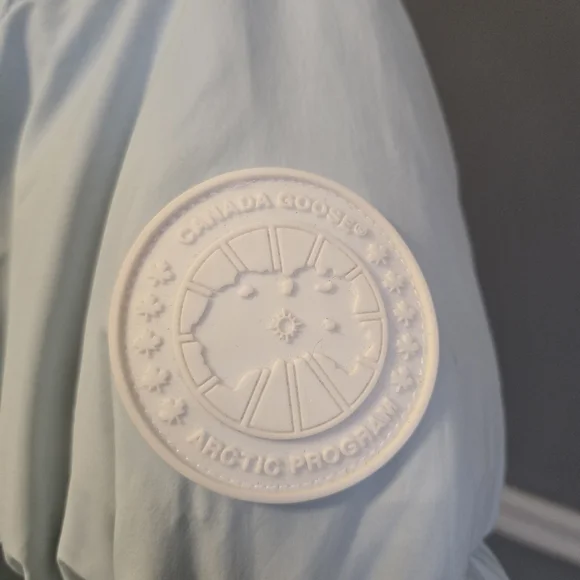 Canada Goose Pale Blue Quilted Hooded Puffer Jacket S - Picture 4 of 14